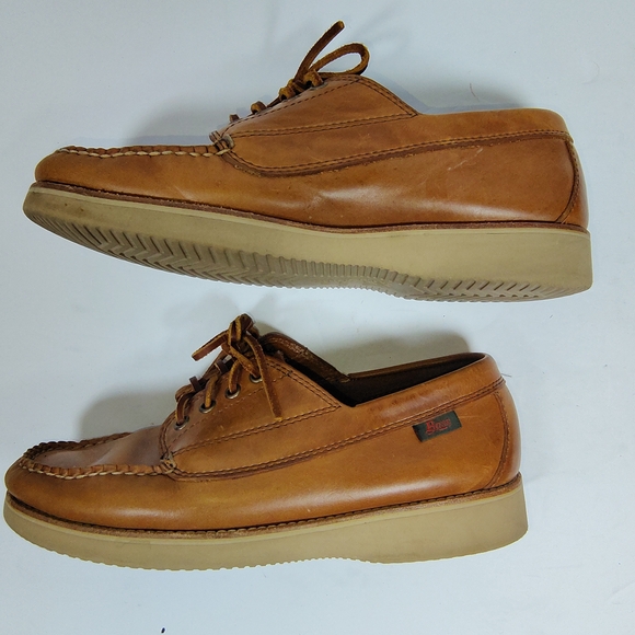 G. H. Bass & Company Men\'s Crew 2 Tone Brown Chukka Boots 11.5M New in Box G.H.Bass Tan Brown Leather Chukka Boots | Mercari main image 4